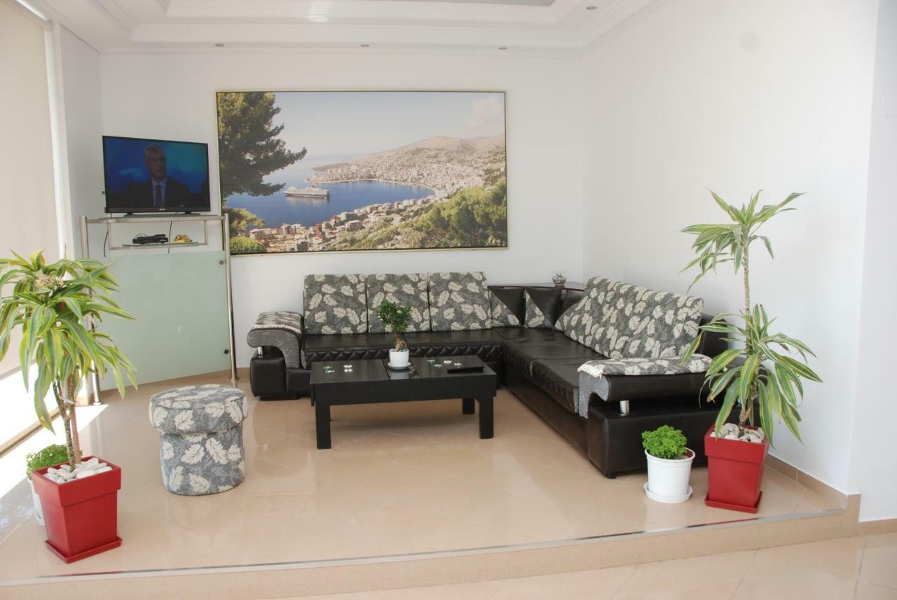 Hotel Ms Sarande Bagian luar foto