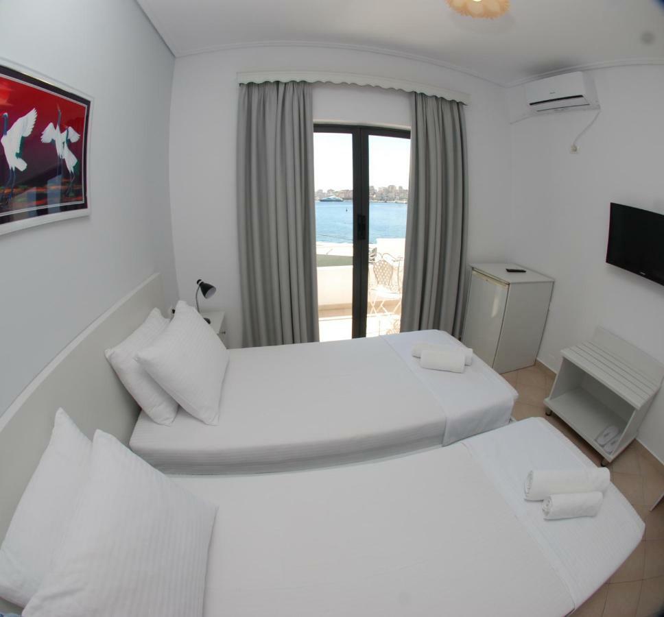Hotel Ms Sarande Bagian luar foto